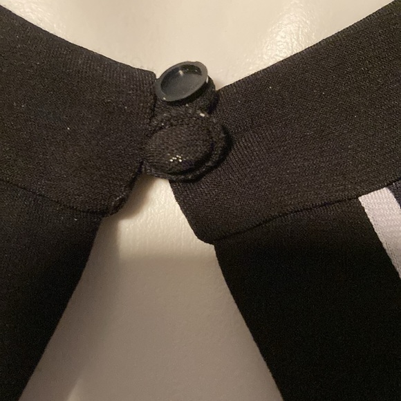 Bison Bisou white mandala pattern dots with polka dots on black size M - Picture 9 of 10